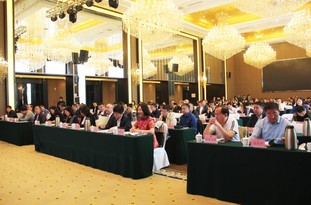生态优先绿色发展内蒙古农牧业产业化龙头企业协会新一届理事会及会员企业砥砺奋进再创佳绩