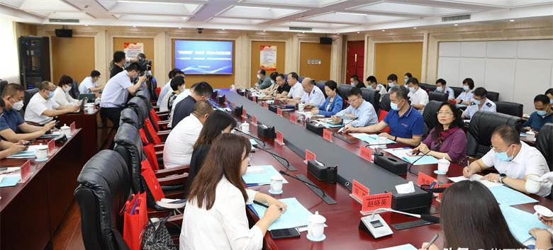 协会会长周勇参加税联企共建座谈会